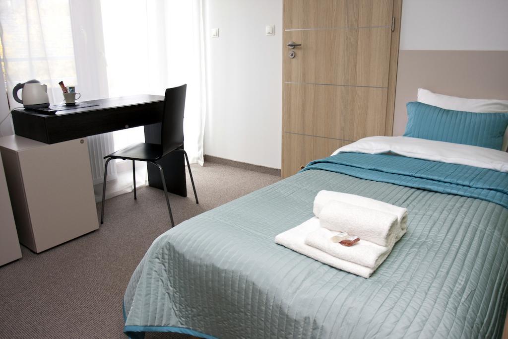 Villa Modlin Airport Nowy Dwór Mazowiecki Cameră foto